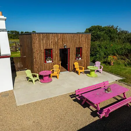 Geraghtys Farmyard Pods