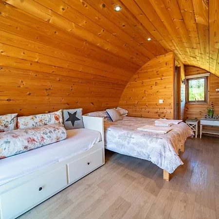 Geraghtys Farmyard Pods