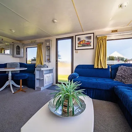 Geraghtys Farmyard Pods Belmullet