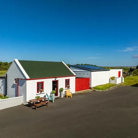 Geraghtys Farmyard Pods Κάμπινγκ