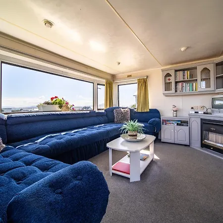 Geraghtys Farmyard Pods