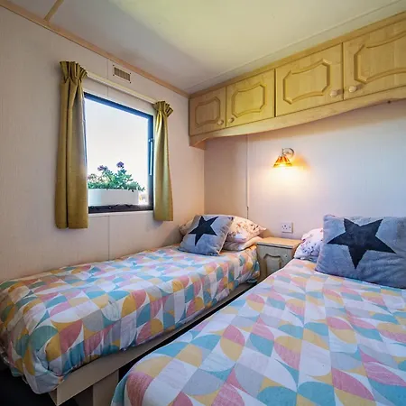 Camping Geraghtys Farmyard Pods *