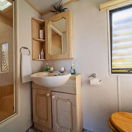 Κάμπινγκ Geraghtys Farmyard Pods