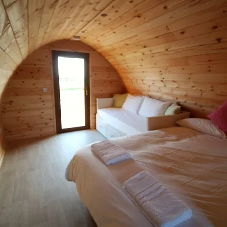 Κάμπινγκ Geraghtys Farmyard Pods Belmullet