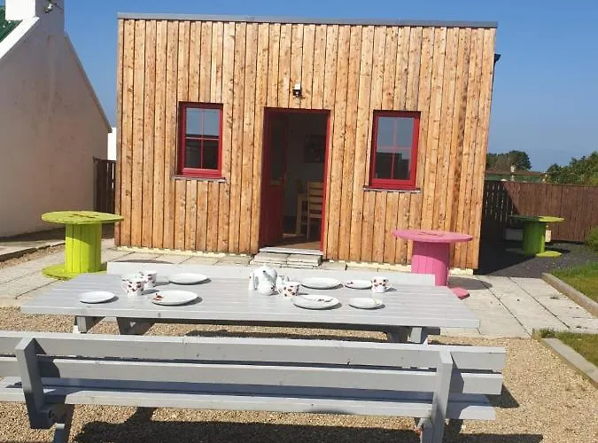 Geraghtys Farmyard Pods