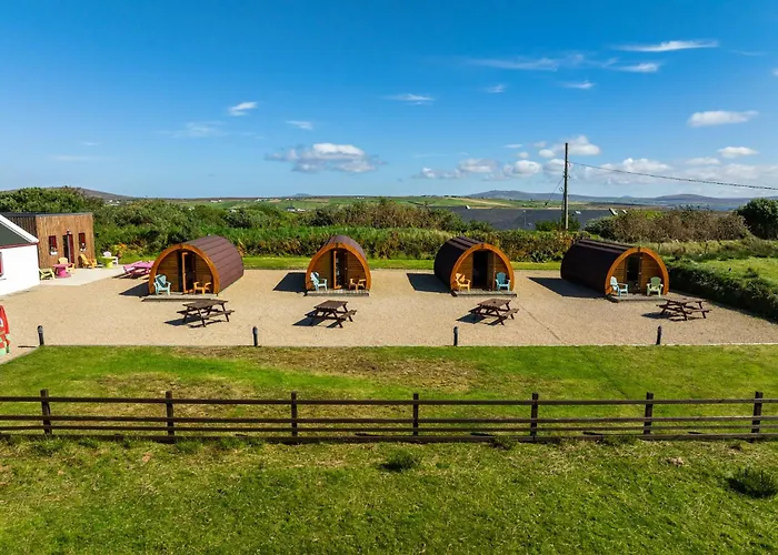 Geraghtys Farmyard Pods Кемпинг